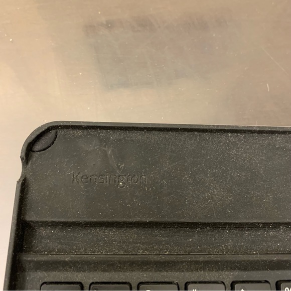 Kensington Bluetooth keyboard - Picture 3 of 8